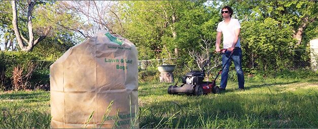 Resolve to Keep Leaves, Grass Out of Landfill