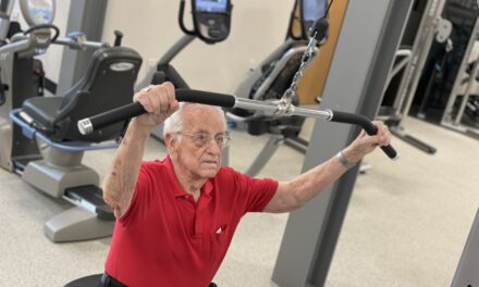 101-Year-Old WWII Air Force Veteran Is Eldest Exerciser at Senior Center