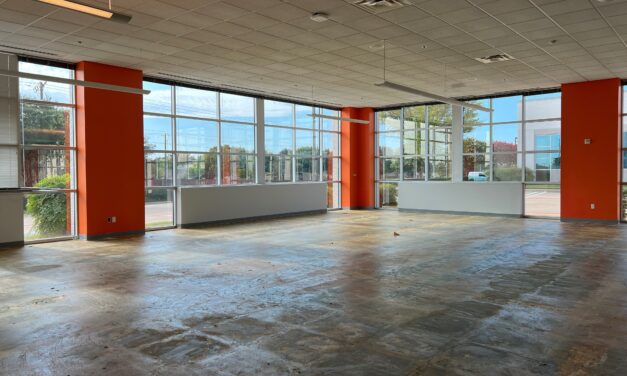 Work Progressing at Site of Temporary City Hall 