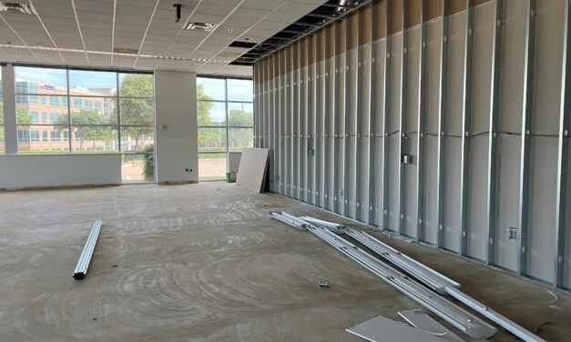 Work Progressing at Site of Temporary City Hall 