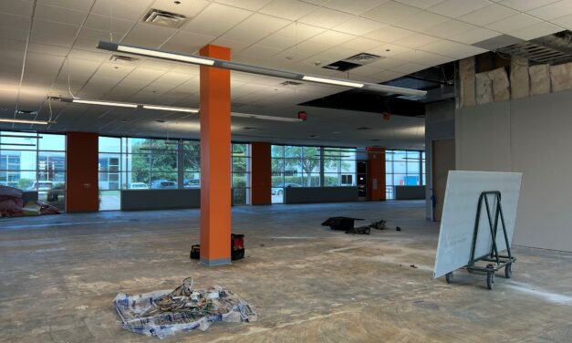 Work Progressing at Site of Temporary City Hall 