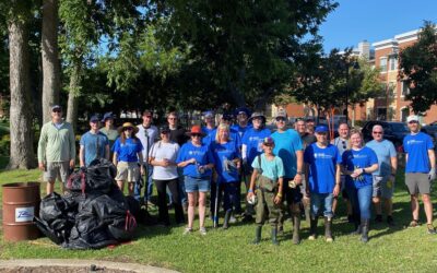 Halff Employees Beautify Creek, Park